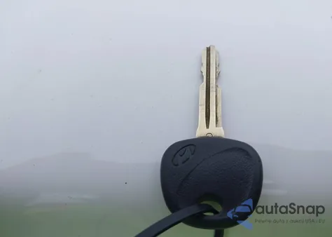 2013 Hyundai Elantra Gls из США, поврежденный, VIN 5NPDH4AE2DH426857